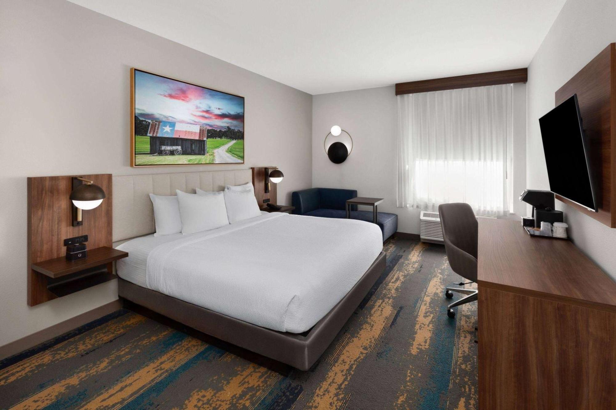 La Quinta Inn & Suites By Wyndham San Antonio At The Rim Esterno foto