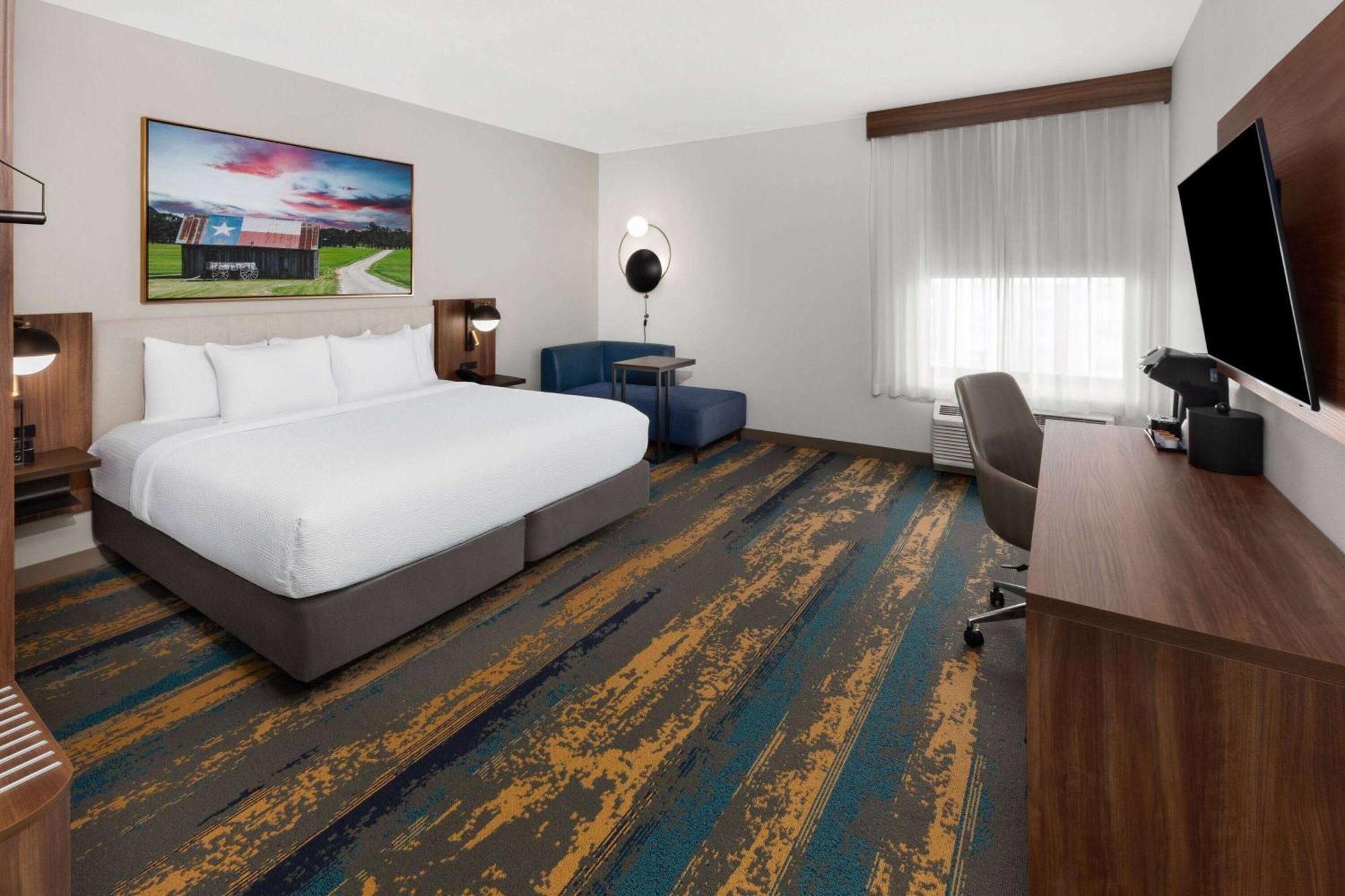 La Quinta Inn & Suites By Wyndham San Antonio At The Rim Esterno foto